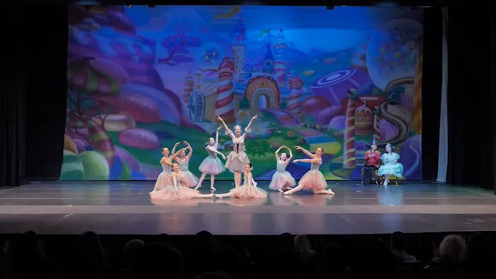 Sound Movement Arts Center Picture 3