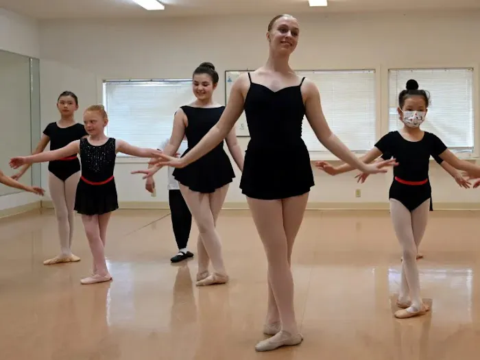 Dance Theatre Northwest Picture 1