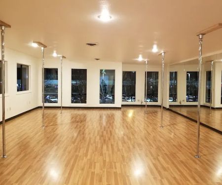 Pole Fitness Seattle - Bellevue
