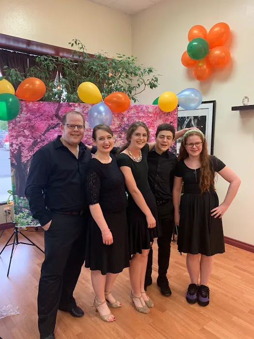 Lynnwood Ballroom Dance Picture 2