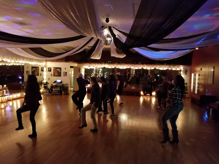 Lynnwood Ballroom Dance Picture 9