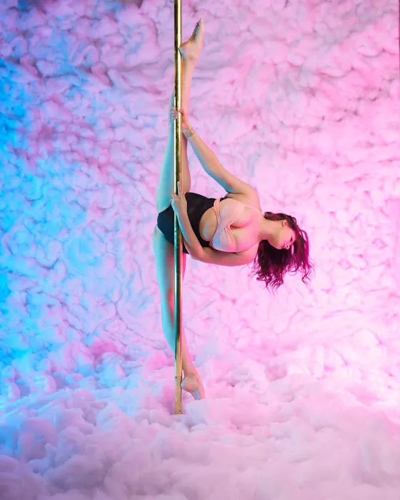 Mora Pole and Aerial-Lynnwood Picture 8