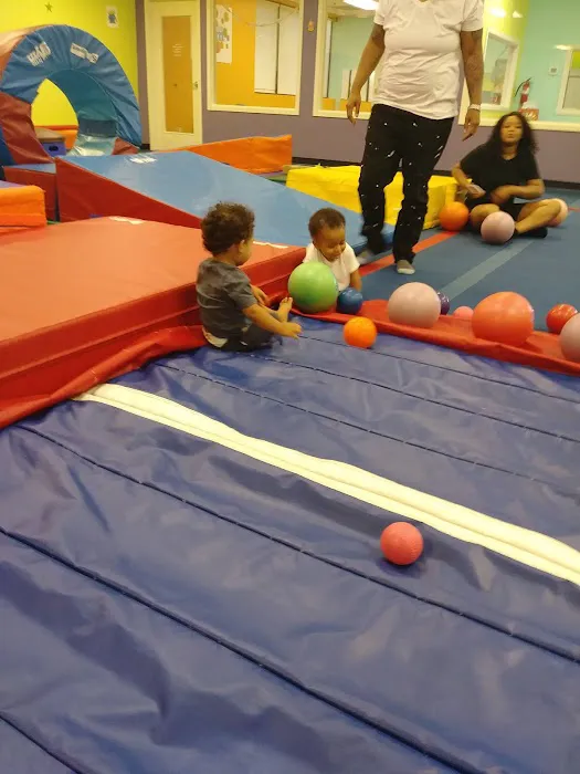 The Little Gym of Alderwood Picture 3
