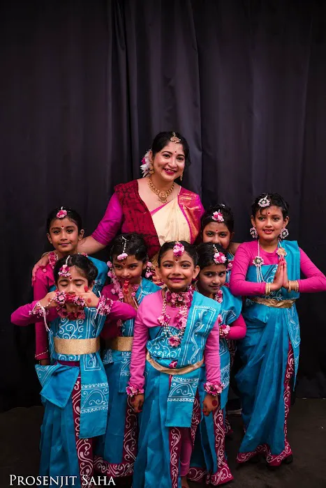 Arts In Motion By Priyanka Picture 2