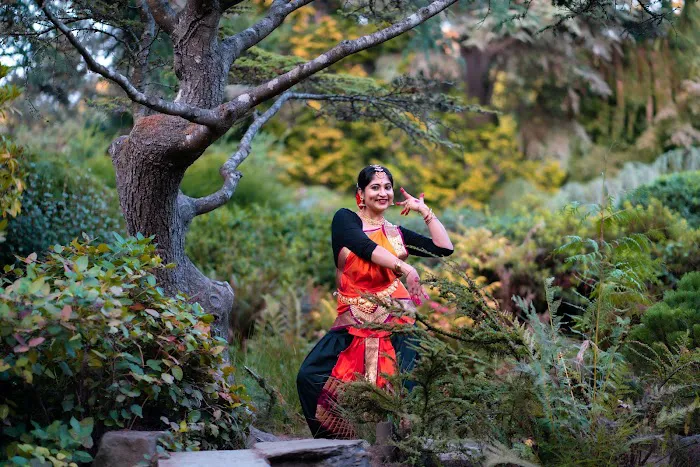 Arts In Motion By Priyanka Picture 4