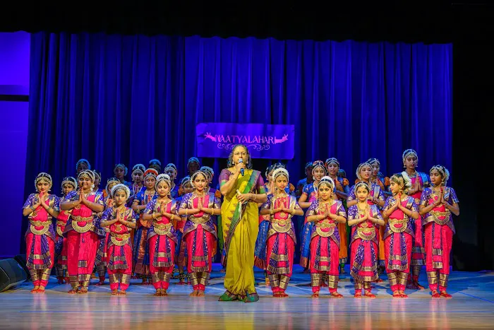 Naatyalahari School of Bharatanatyam and Performing Arts Picture 1
