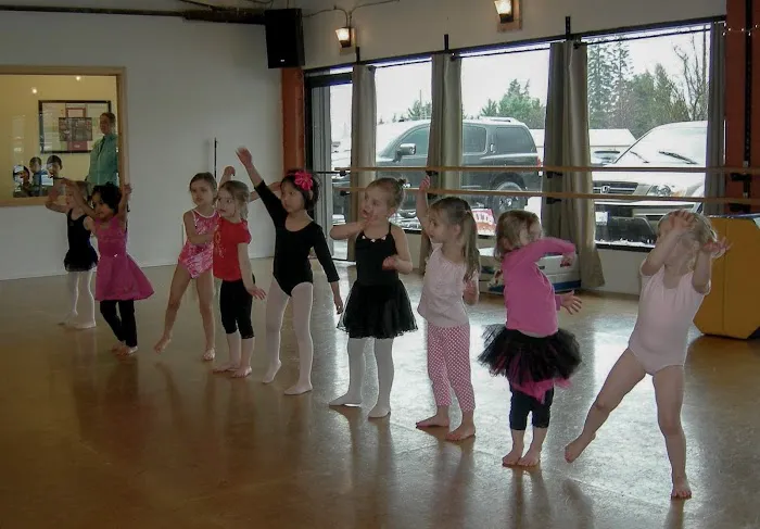 IGNITE Dance Picture 4