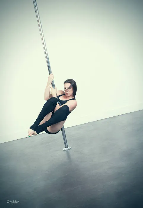 Revolution Pole Fitness Picture 1