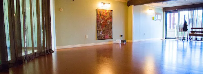 Riverwalk Yoga Studio Picture 2