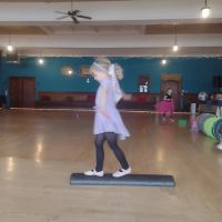Darrah Blanton Dance: a children's dance studio ico