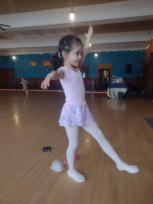 Darrah Blanton Dance: a children's dance studio Picture 5