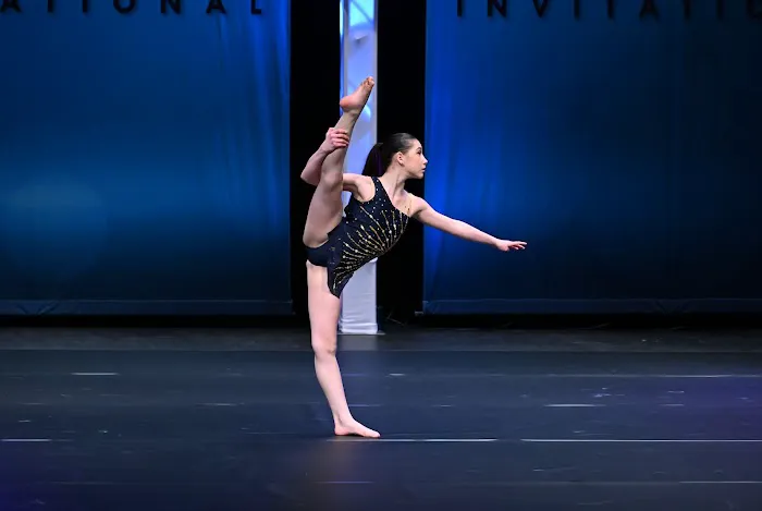 Upper Room Dance Picture 6