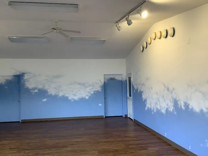Dancing Sky Studio Picture 3