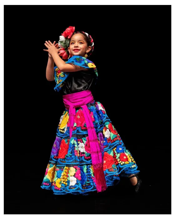 Ballet Folklorico Xochipilli of OKC Picture 3