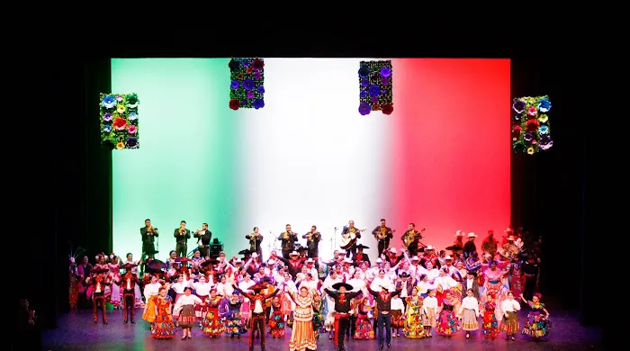 Ballet Folklorico Xochipilli of OKC Picture 2