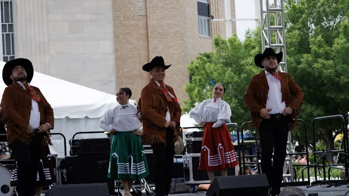 Ballet Folklorico Xochipilli of OKC Picture 6