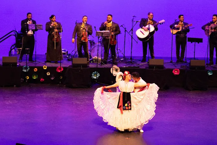 Ballet Folklorico Xochipilli of OKC Picture 10