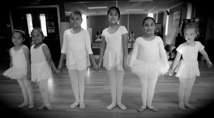International Dance Studio Picture 9