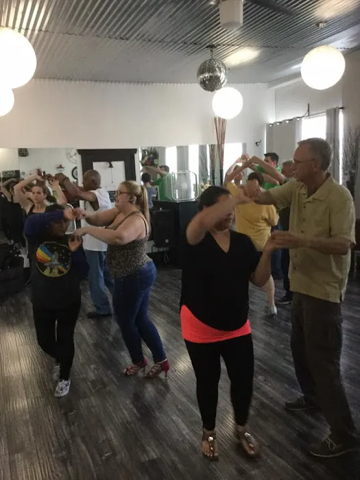 Adelante Dance Studio Picture 7