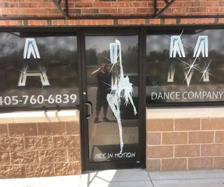 Art In Motion Dance Company