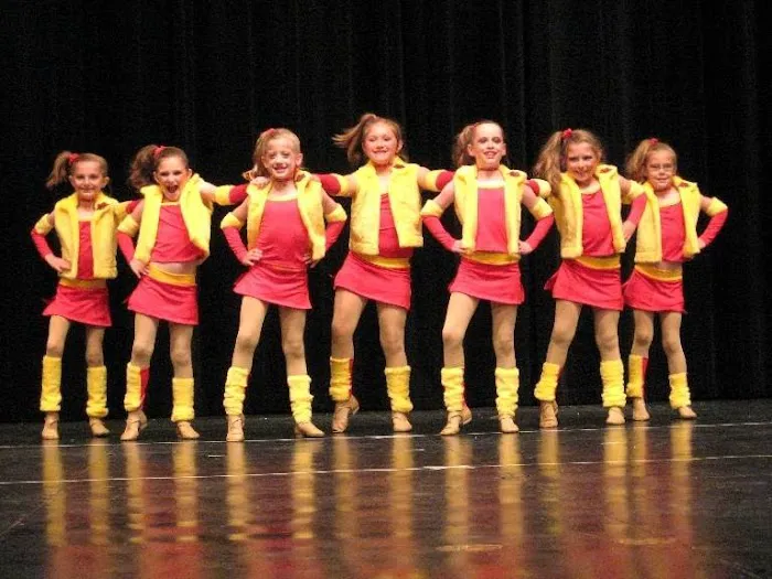 Steppin' Out Dance Studio Picture 4