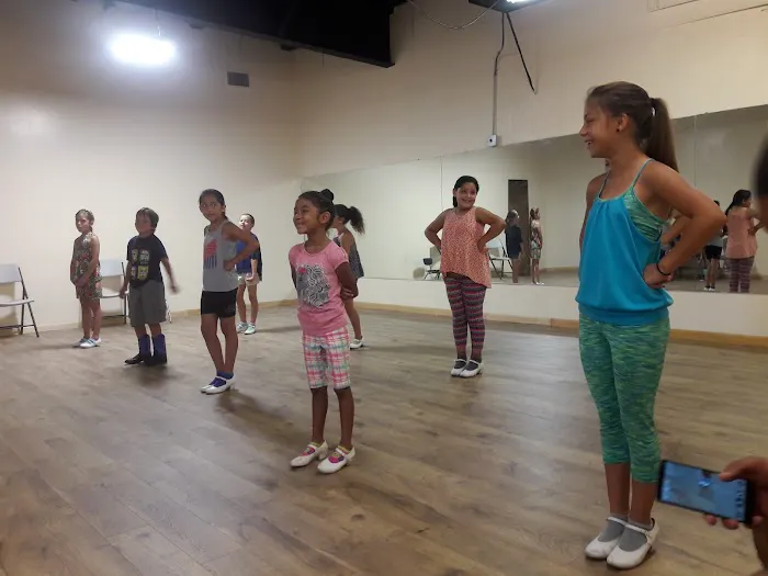 Baila-Baila Academy-The Arts Picture 1