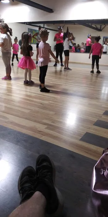Baila-Baila Academy-The Arts Picture 6