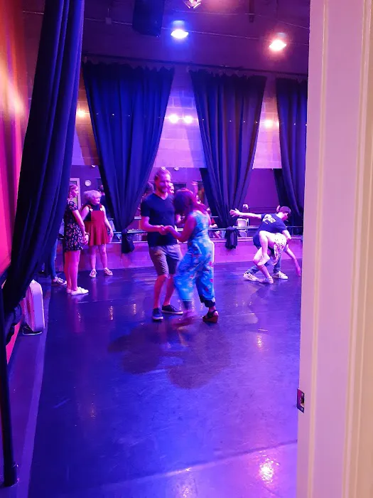Elite Dance & Theatre Picture 5