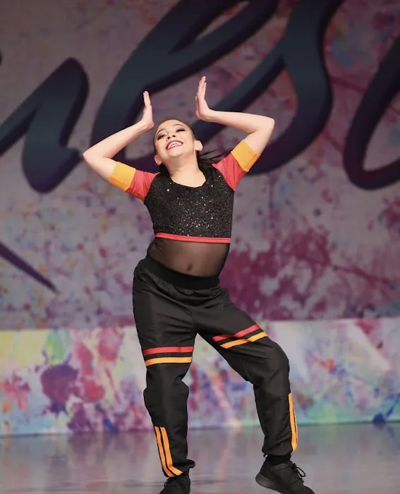 Dancing Stars Dance Studio Picture 10