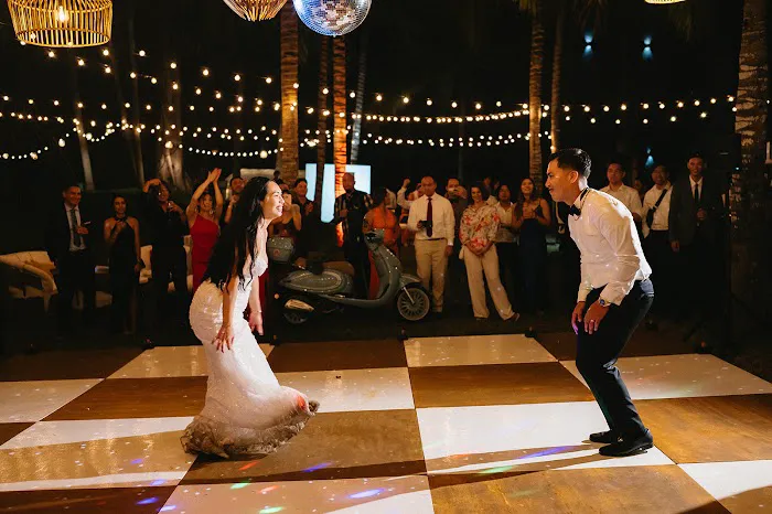 The First Dance Place Picture 3