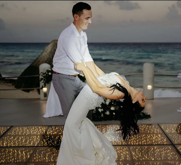 Dance With Liza Picture 4