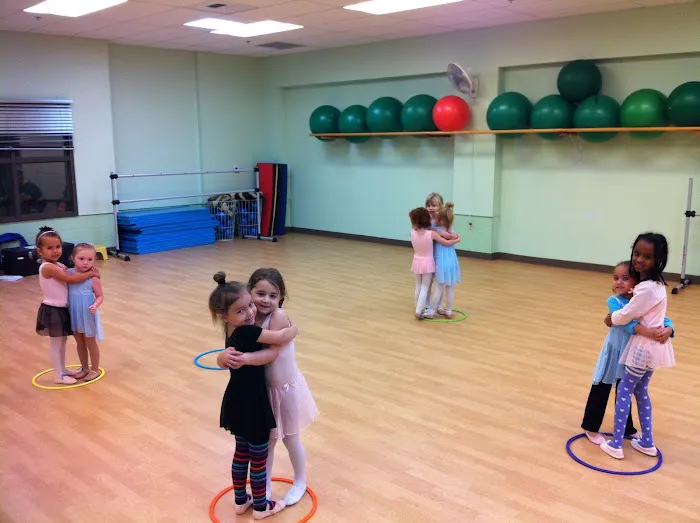 Dance To EvOLvE in Point Loma at Songbirds Music Picture 3