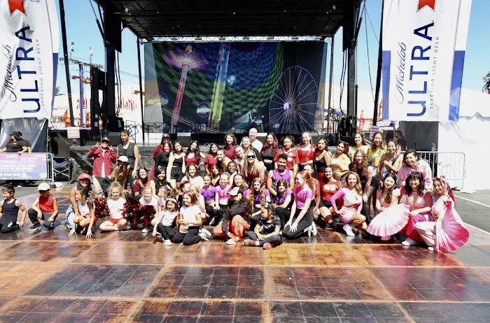 Facility Dance Company Picture 7