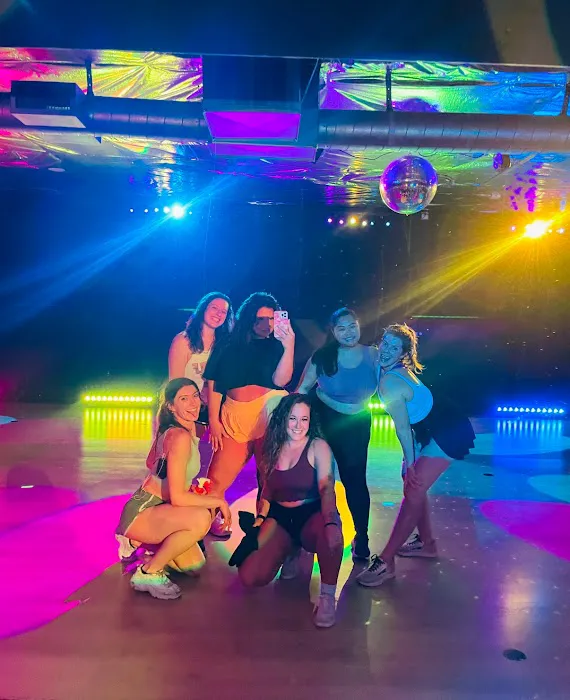 Madhouse Dance Picture 2
