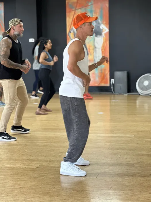 Majesty in Motion Dance Studio Salsa and Bachata Lessons Picture 4