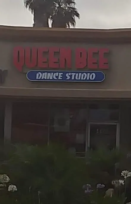 Queen Bee Picture 5