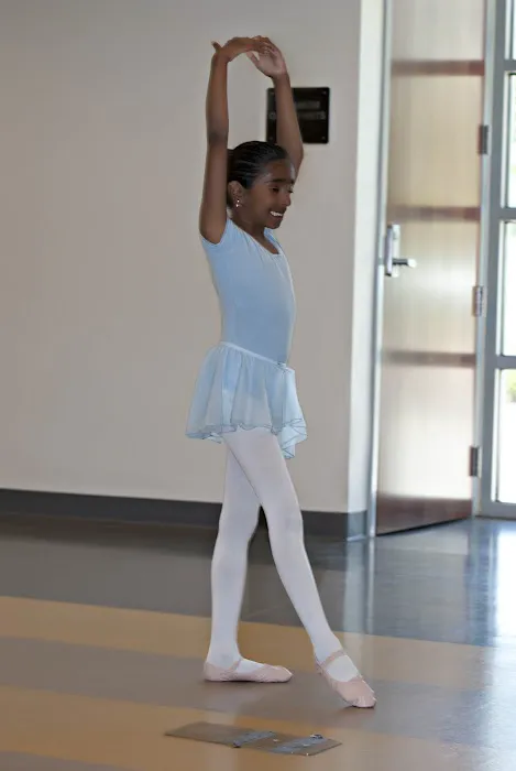 Dance To EvOLvE in UTC at Nobel Rec Center Picture 5