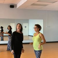 Step 2 Dance ico