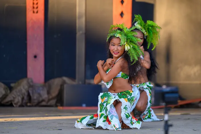 Te Rahiti Nui Picture 1