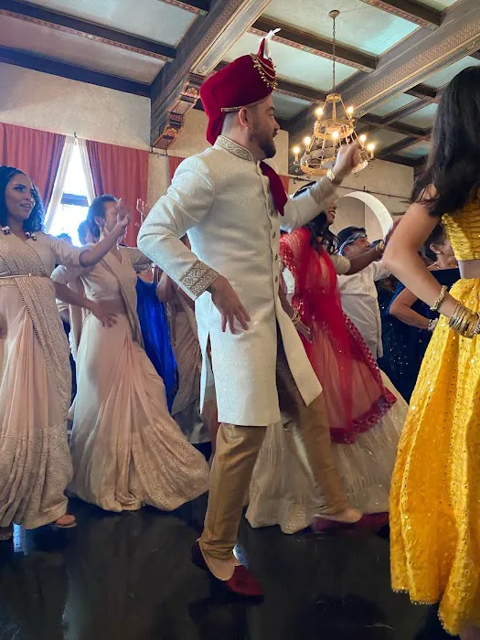 Andaaz Bollywood Dance Academy Picture 3