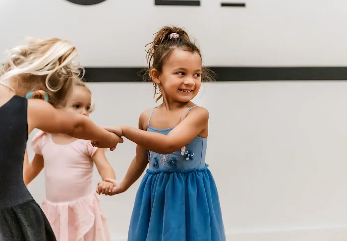 Step By Step Dance Picture 8