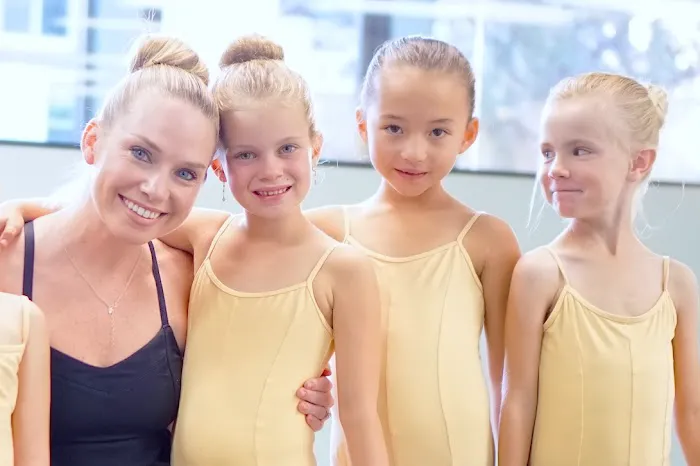 4S Dance Academy Picture 1