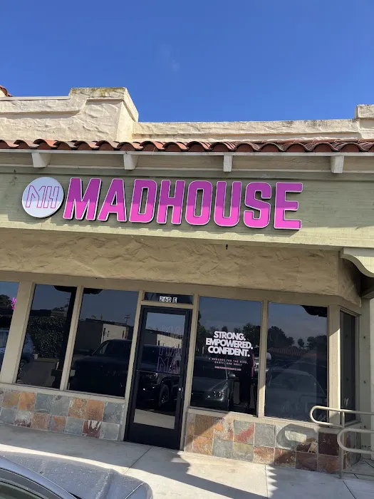 Madhouse Dance Picture 6