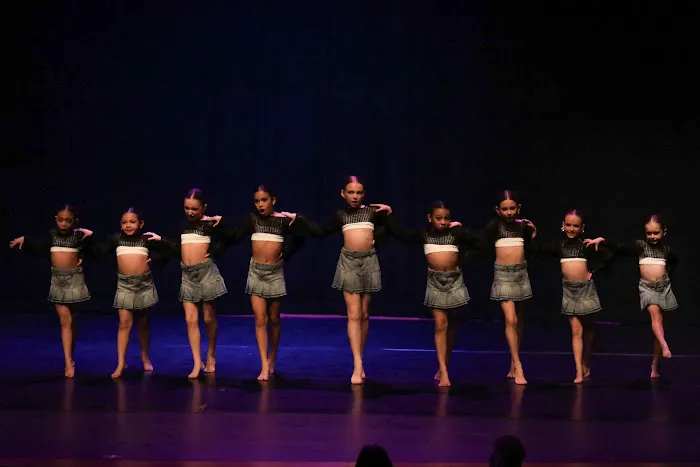 Evoke Dance Movement Picture 2
