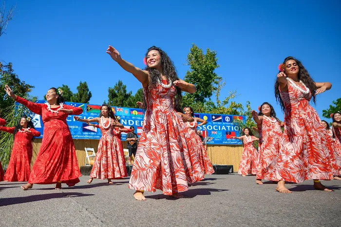 KUHAI HALAU O ILIMA PA OLAPA KAHIKO (Ka Hula O ‘Ilima) Picture 9