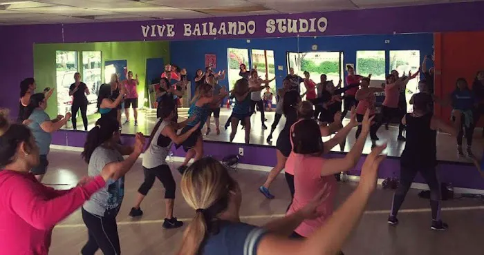 ÏDance Studio Picture 4