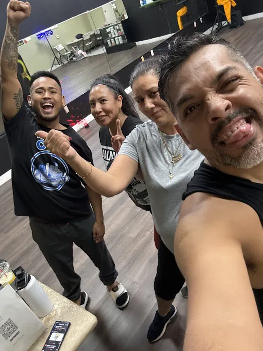 LOUD Dance Fitness Studio Picture 2
