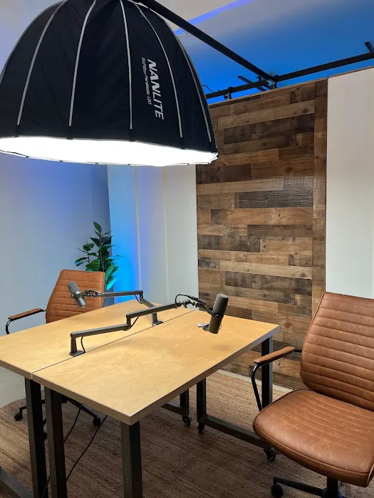 Bookabl Studio - Podcast Studio | Event Venue | Dance Studio Picture 4