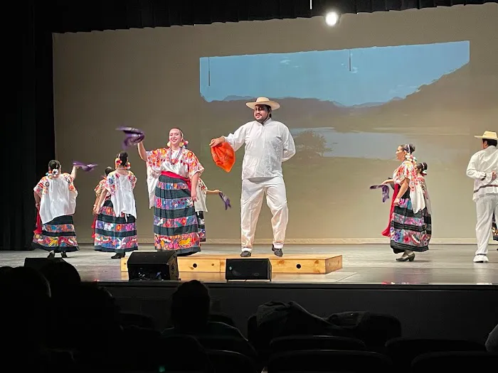Viviana Enrique Ballet Folklorico en Aztlan Dance Theatre Company and Academy, Inc. Picture 3