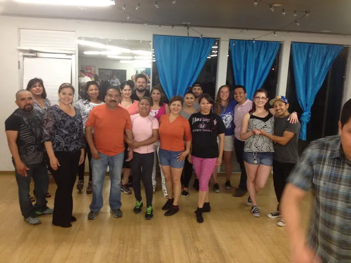 Pete & Carmen's Salsa Dance Academy Picture 8